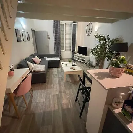 Bordeaux: Cosy